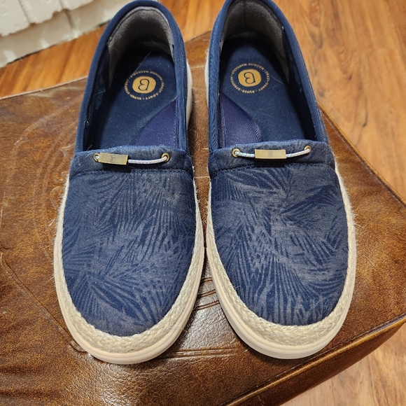 Bzees Slip On Size 9M - Picture 6 of 9
